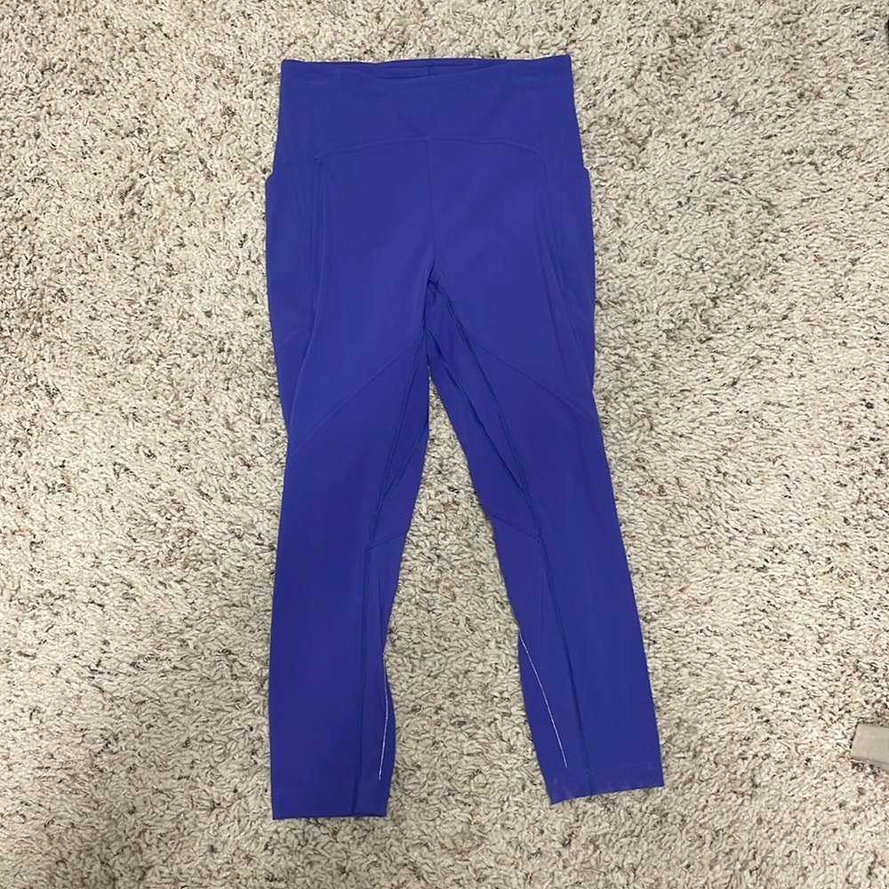 Lululemon Leggings 7/8 length size 6